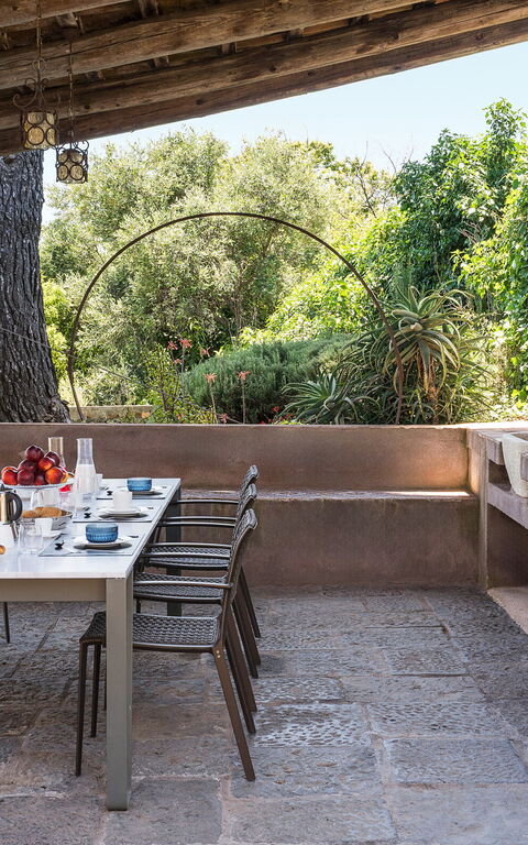 Villa Torre Etnea: Balcony / Terrace / Patio, Building Exterior, Outdoor