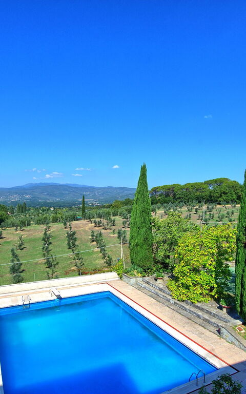 Villa Cuculo: Garden, Pool