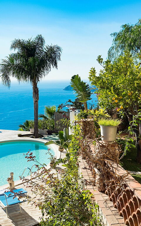 Villa Luce: Garden, Pool