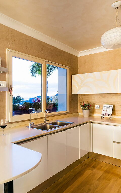 Villa Luce: Kitchen