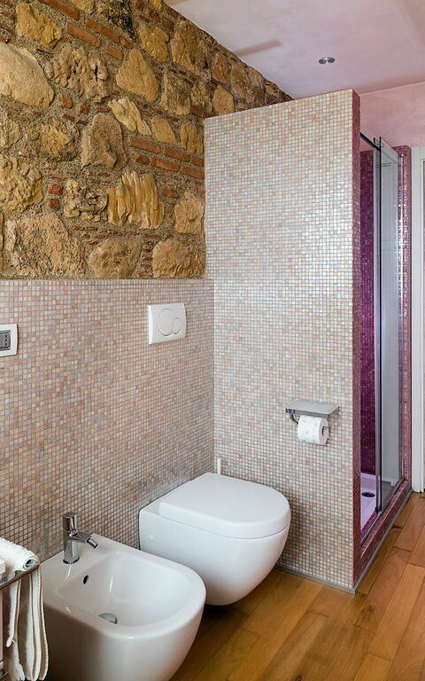 Villa Luce: Bathroom