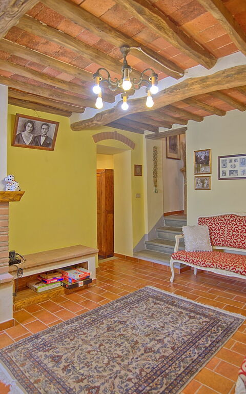 Casale Di Cozzile: Living Room
