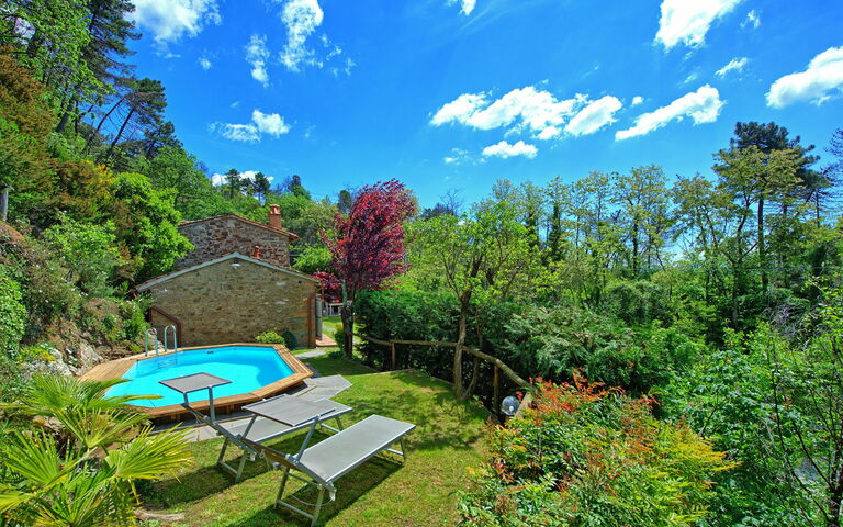 Casale Di Cozzile: Garden, Pool