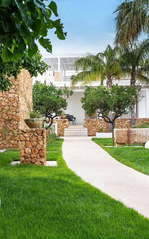 Villa Pietra Del Sole: Building Exterior, Garden, Outdoor