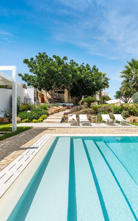 Villa Pietra Del Sole: Building Exterior, Outdoor, Pool