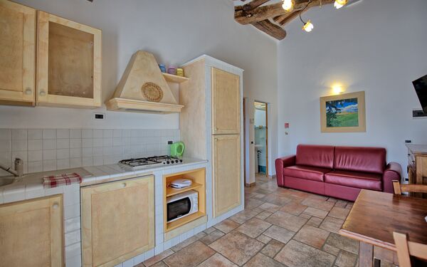 Accommodation Mulignone 14: Dining Room, Kitchen, Living Room