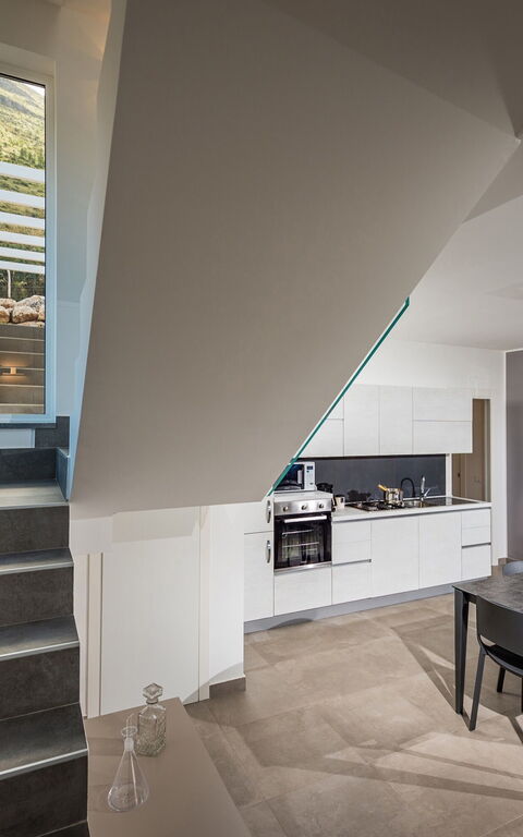 Villa Scire: Dining Room, Kitchen