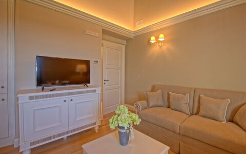 Accommodation Sole Di Vino - 4: Dining Room, Kitchen, Living Room