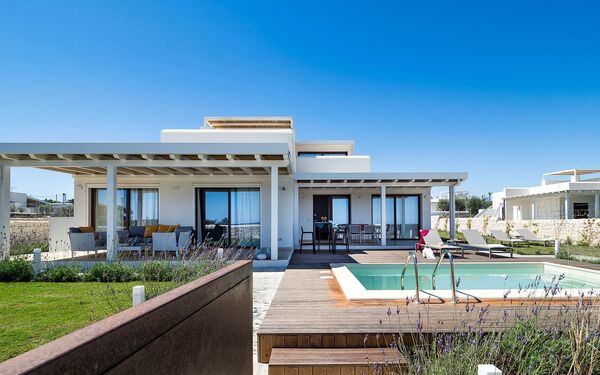 Villa San Lorenzo Lavanda: Building Exterior, Outdoor, Pool