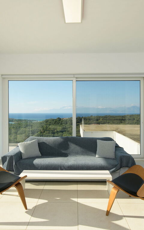 Villa Athena: Living Room