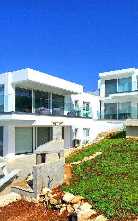 Villa Nafsika: Building Exterior, Garden, Pool