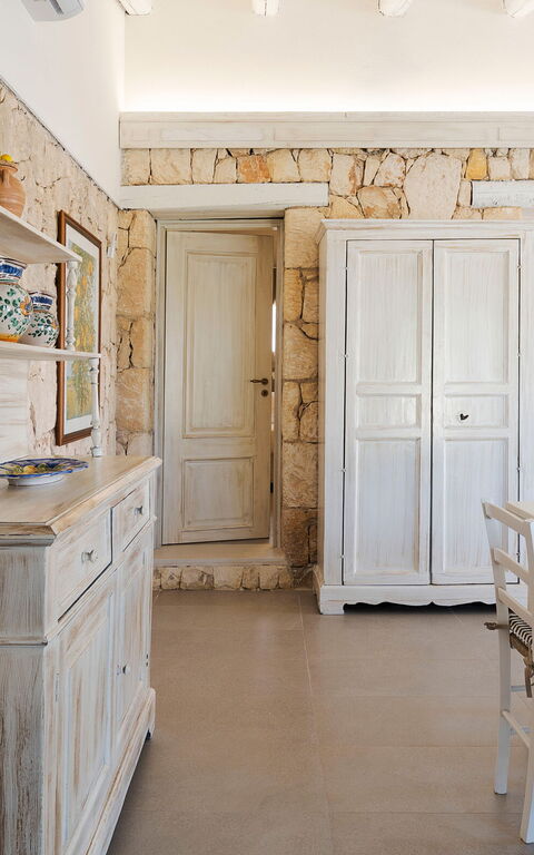 Villa Del Mito: Dining Room, Living Room