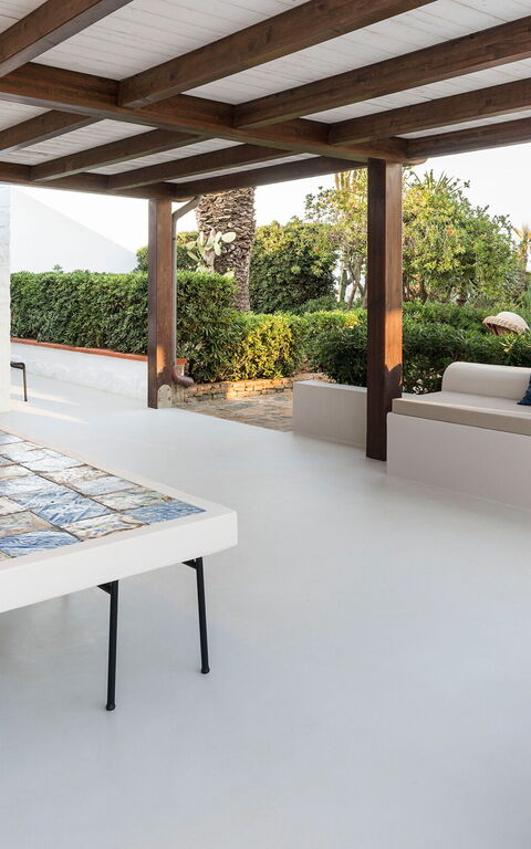 Villa Cala Mancina: Balcony / Terrace / Patio, Building Exterior, Outdoor