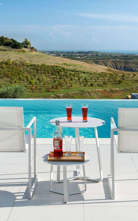 Villa Camemi: Outdoor, Pool, Summer