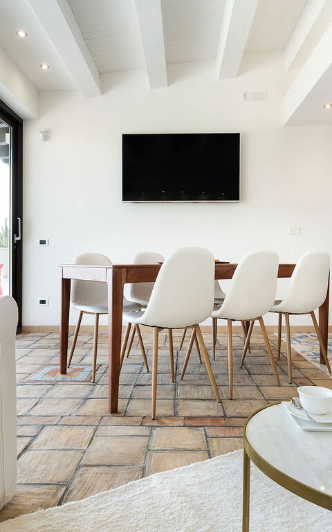 Villa Camemi: Dining Room, Kitchen
