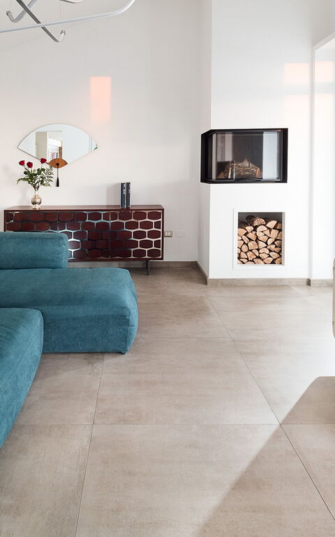 Villa Pales: Living Room