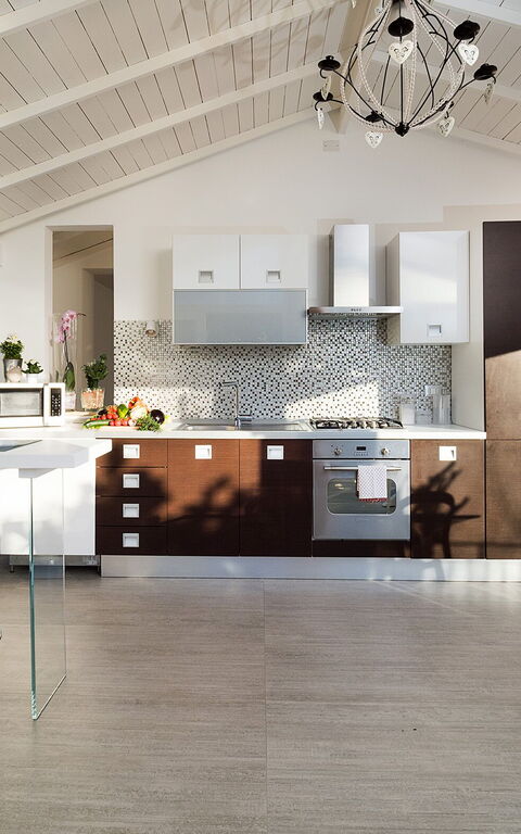 Villa Pales: Dining Room, Kitchen