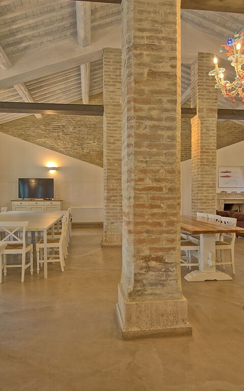 Villa Apollinare: Dining Room, Living Room