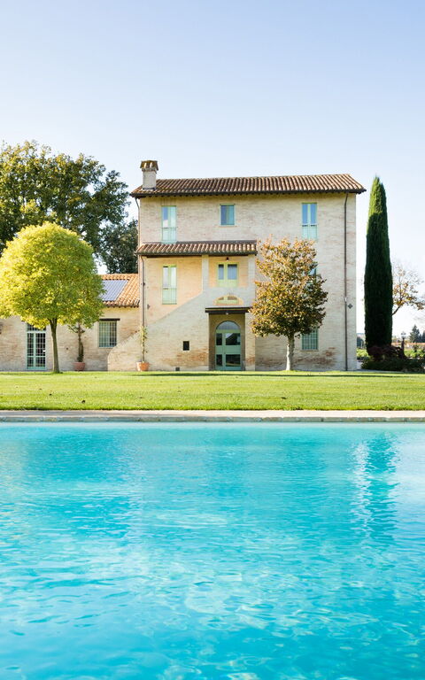 Villa Apollinare: Pool, Summer