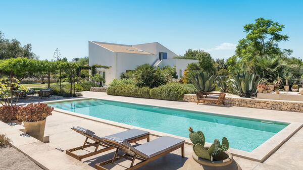 Villa degli Aranci: Building Exterior, Outdoor, Pool