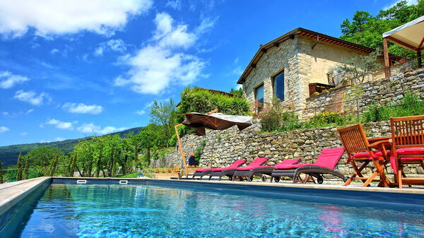 Villa Ancora: Outdoor, Pool, Summer