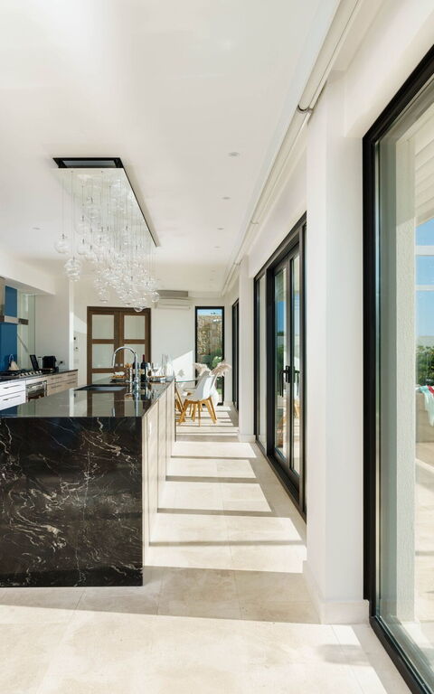 Villa Angelina: Kitchen