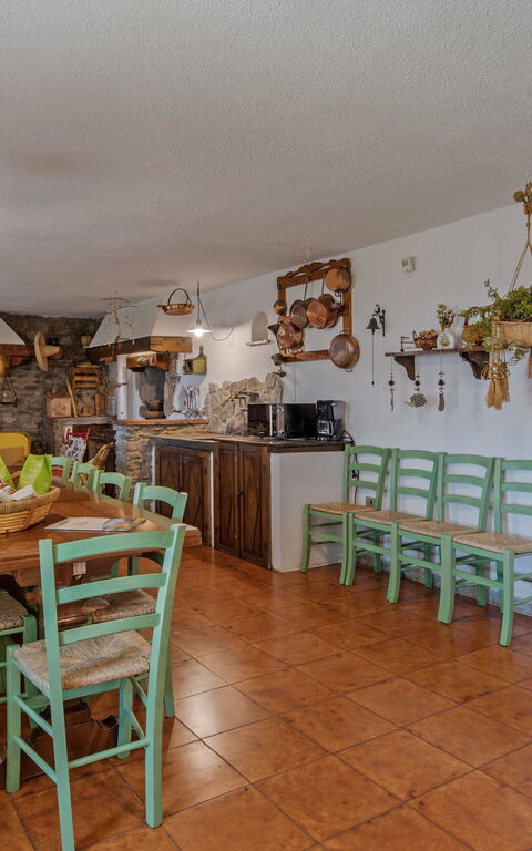 Casale Condottiero: Dining Room, Kitchen