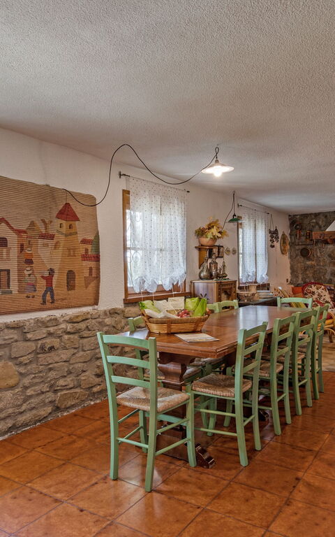Casale Condottiero: Dining Room, Kitchen