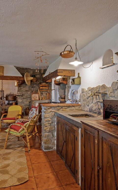 Casale Condottiero: Dining Room, Kitchen