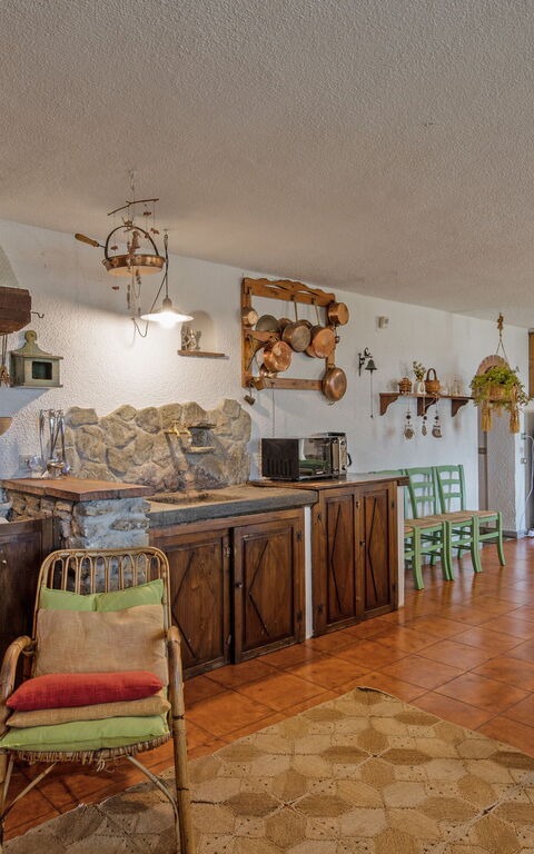 Casale Condottiero: Dining Room, Kitchen