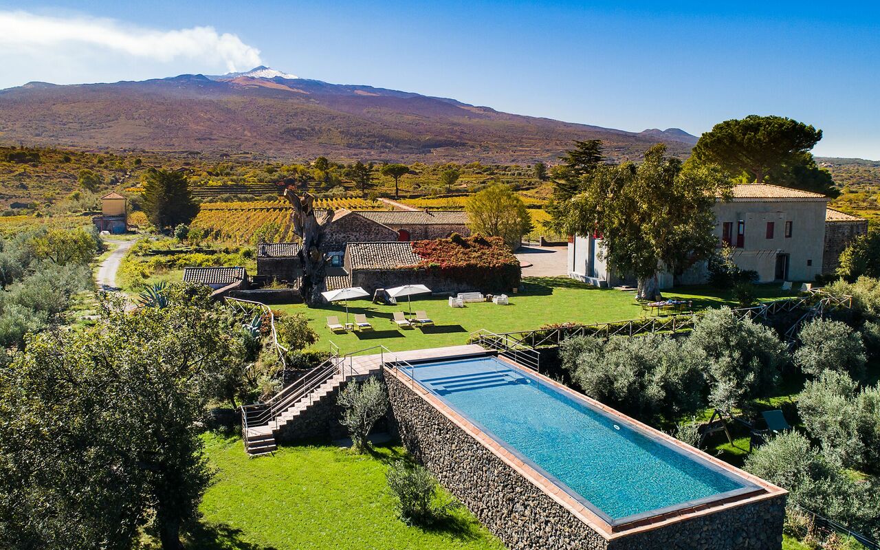 Etna Retreat: Garden, Pool, Scenic View