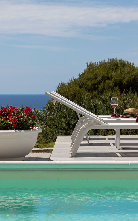 Villa Annalisa: Outdoor, Pool, Summer