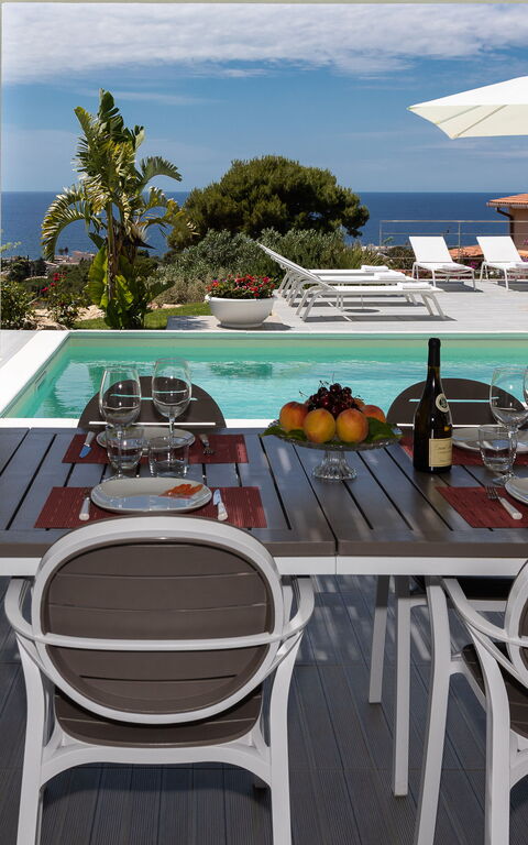 Villa Annalisa: Balcony / Terrace / Patio, Summer