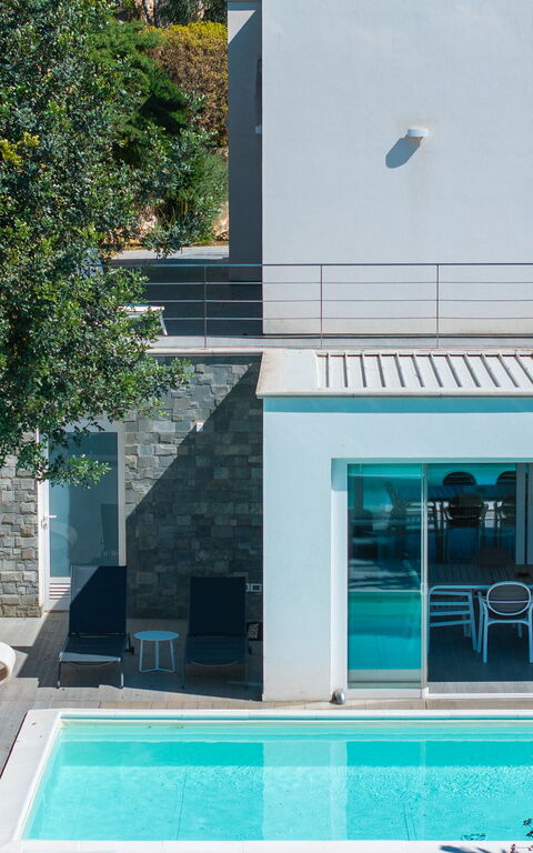 Villa Annalisa: Building Exterior, Outdoor, Pool