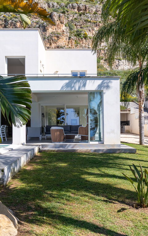 Villa Annalisa: Building Exterior, Outdoor, Pool
