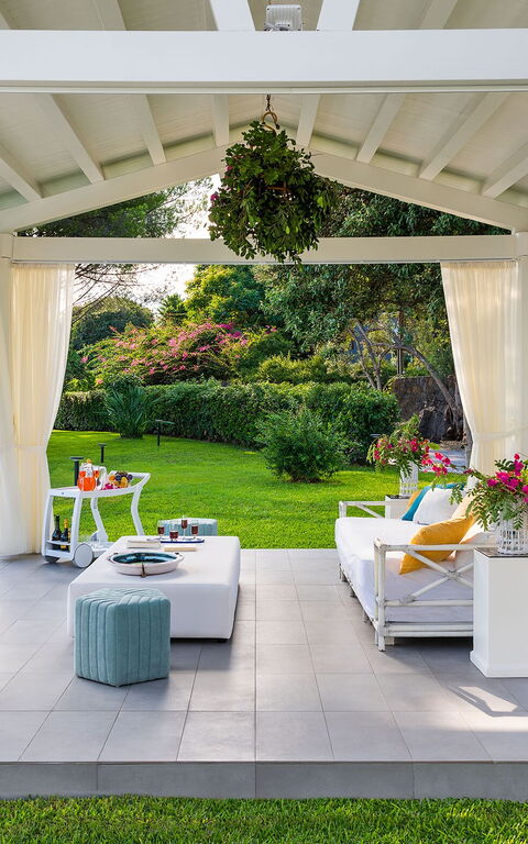 Villa Isabella: Balcony / Terrace / Patio, Garden