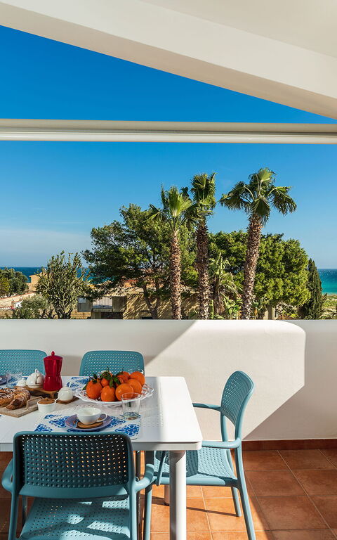 Anny: Building Exterior, Garden