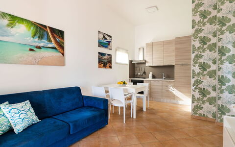 Accommodation Euthalia: Dining Room, Kitchen, Living Room