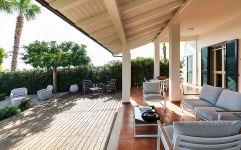 Accommodation Euthalia: Building Exterior, Garden, Outdoor