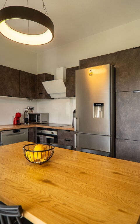 Villa Eftychia: Dining Room, Kitchen