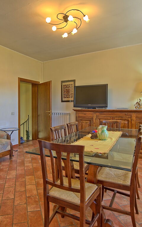 Zeffiro: Dining Room