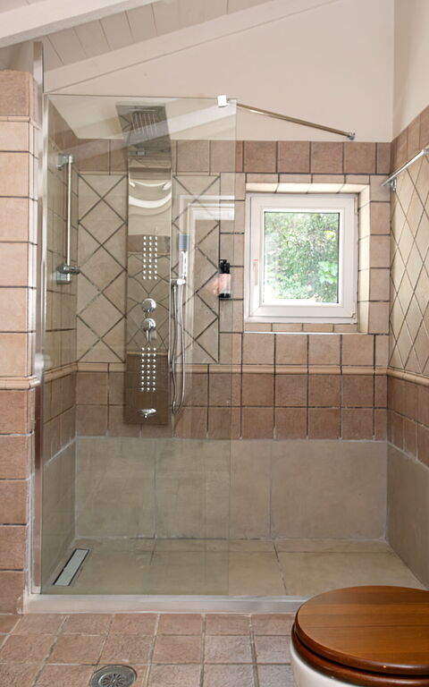 Villa Moyria: Bathroom