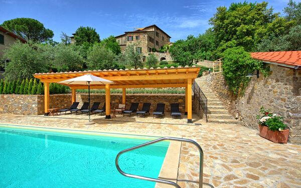 Villa Collina: Outdoor, Pool, Summer
