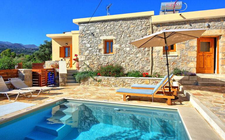 Villa Vicilla: Building Exterior, Outdoor, Pool