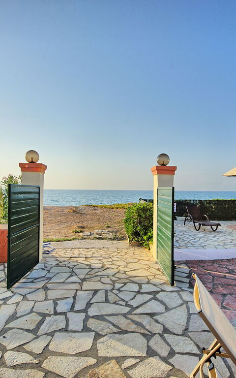 Beach Villa Athanasia: Outdoor, Pool, Summer