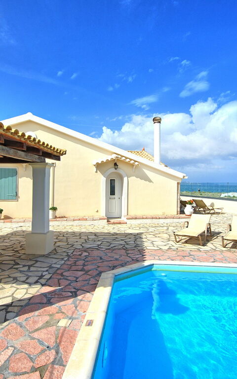 Beach Villa Athanasia: Outdoor, Pool