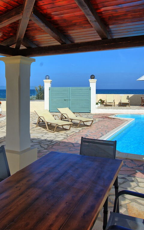 Beach Villa Athanasia: Outdoor, Pool, Summer