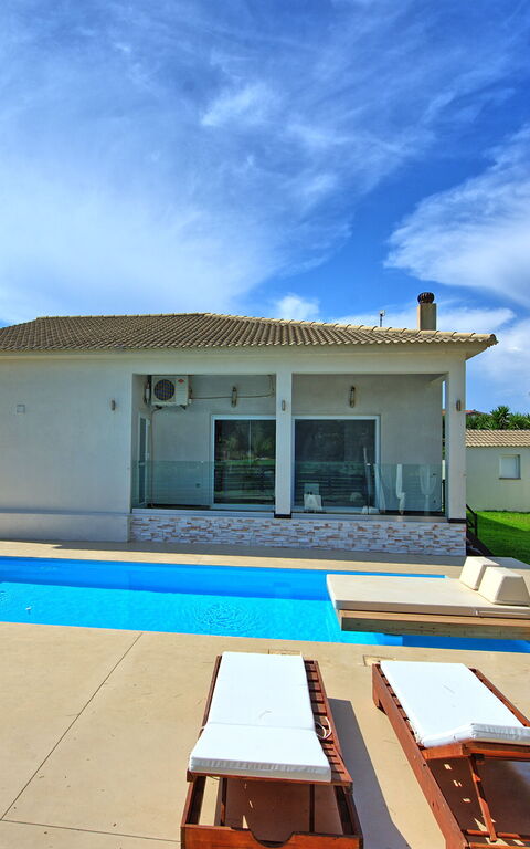 Beach Villa Christina: Building Exterior, Pool