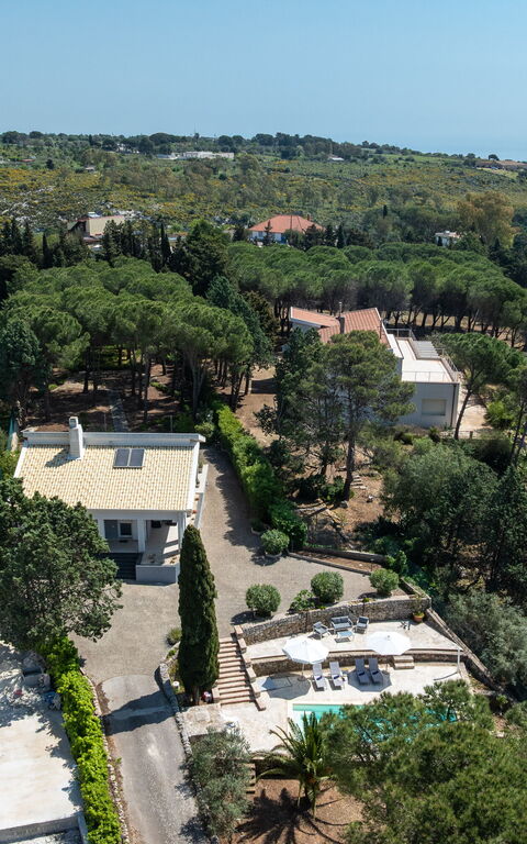 Nerodavola: Building Exterior, Outdoor, Scenic View