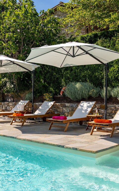 San Guido: Outdoor, Pool